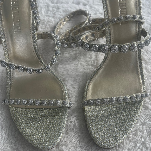 NEW Steve Madden Rhinestone Wrap Heels 8.5 Gold Formal Wedding High Heel Sandals - Picture 7 of 16